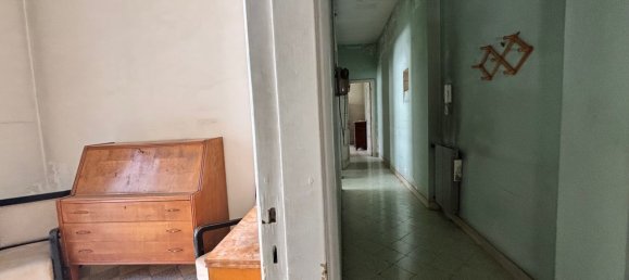 3 rooms Apartment in Salerno, Italy No. 261264 10