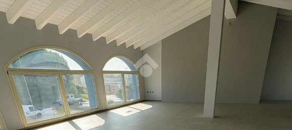 Oficina en Casalmaggiore, Italy 110 m² No. 359758 3