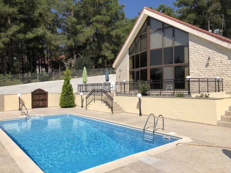 4 bedrooms Commercial property in Pano Platres, Cyprus No. 6685