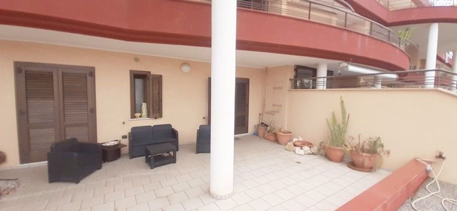 3-Zimmer Wohnung in Gallipoli, Italy, Nr. 170134