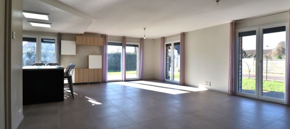 Casa de 6 dormitorios en Barberey-Saint-Sulpice, France No. 80002 6