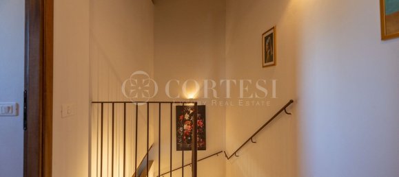 6 rooms Apartment in Umbertide, Italy No. 44258 17