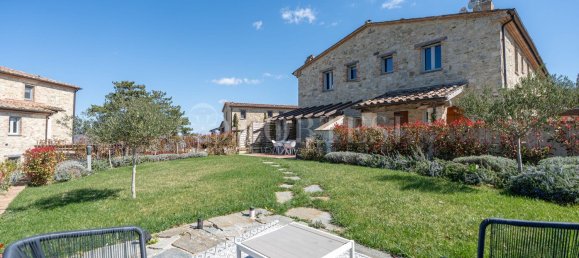 6 rooms Apartment in Umbertide, Italy No. 44258 37