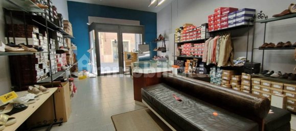 Коммерческая недвижимость с 1 комнатой в Монтелупо Фьорентино, Италия № 213347 12