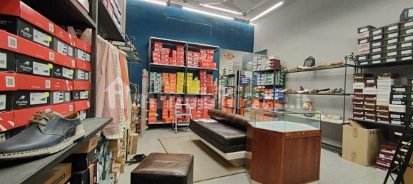 Коммерческая недвижимость с 1 комнатой в Монтелупо Фьорентино, Италия № 213347 11