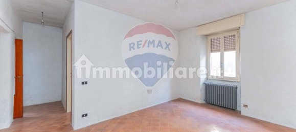5 rooms Building in Somma Lombardo, Italy No. 378983 38