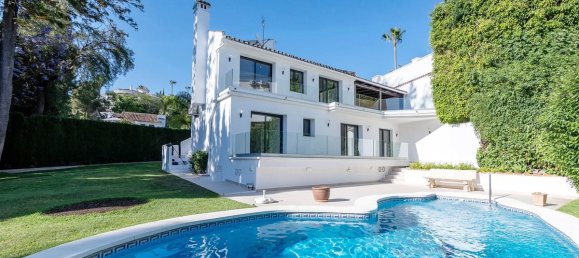 4 Schlafzimmer Villa in Marbella, Spain, Nr. 42112 2