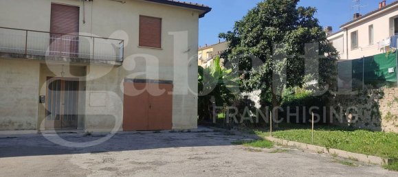 5 غرف نوم منزل في Faenza, Italy رقم 342585 2