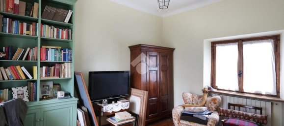 Villa de 4 habitaciónes en Sovico, Italy No. 155147 19