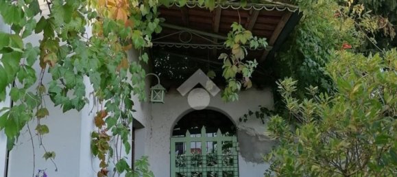 Villa de 4 habitaciónes en Sovico, Italy No. 155147 3