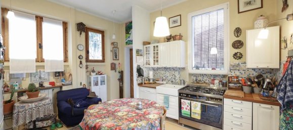 Villa de 4 habitaciónes en Sovico, Italy No. 155147 14