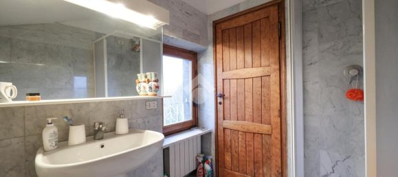 Villa de 4 habitaciónes en Sovico, Italy No. 155147 38