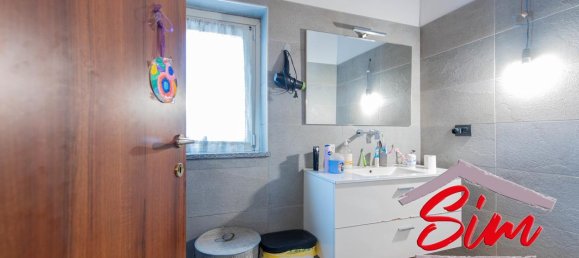 2غرفة شقة في Cameri, Italy رقم 144886 4