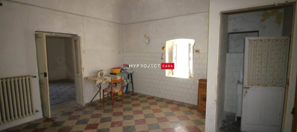 4 bedrooms Villa in Crispiano, Italy No. 343924 3