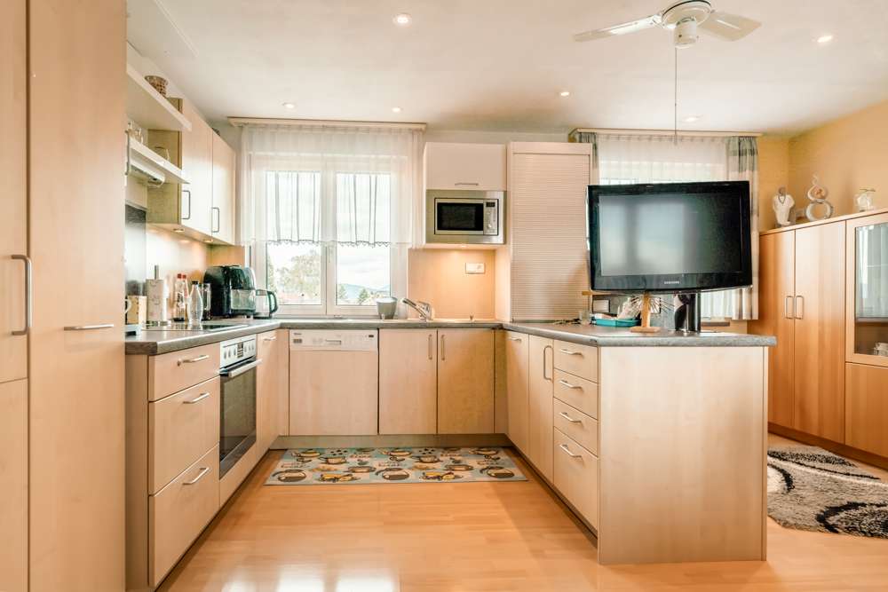 Bâtiment à Lustenau, Austria 231m² No. 125514