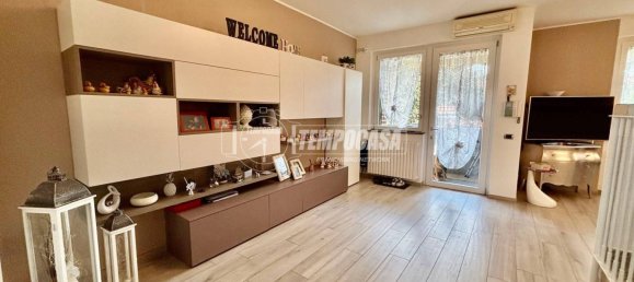 3 Schlafzimmer Villa in Agrate Brianza, Italy, Nr. 285819 15