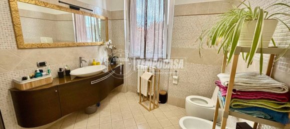 3 Schlafzimmer Villa in Agrate Brianza, Italy, Nr. 285819 29