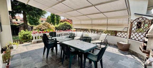 3 Schlafzimmer Villa in Agrate Brianza, Italy, Nr. 285819 11