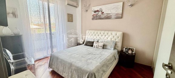 3 Schlafzimmer Villa in Agrate Brianza, Italy, Nr. 285819 20