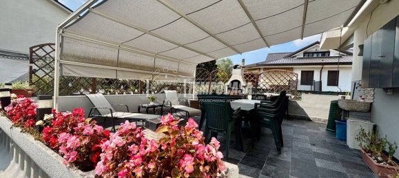 3 Schlafzimmer Villa in Agrate Brianza, Italy, Nr. 285819 10