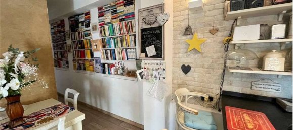 3 bedrooms Apartment in Florence, Italy No. 337594 14