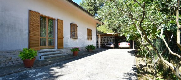 4 rooms Villa in Osimo, Italy No. 126528 35