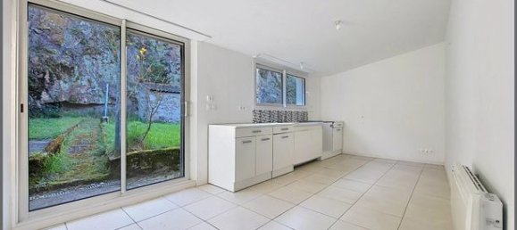 2 Schlafzimmer Haus in Deux-Sevres, France, Nr. 315657 3