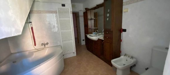 Casa de 15 divisões em Malonno, Italy N.º 271905 32