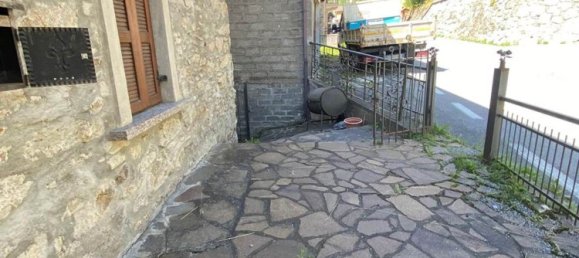 Casa de 15 divisões em Malonno, Italy N.º 271905 42