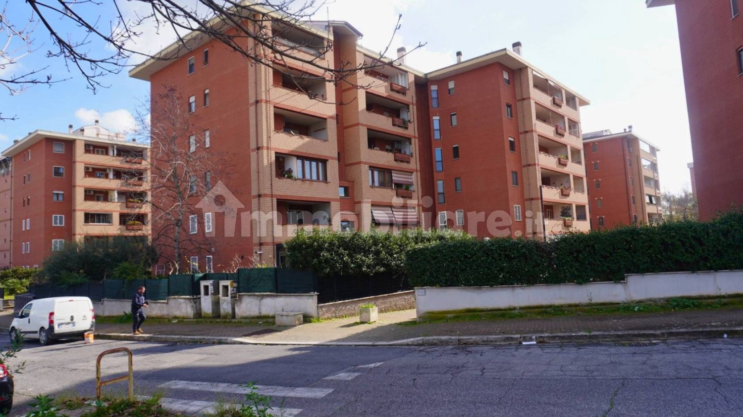 Квартира с 2 спальнями в Рим, Италия № 153710