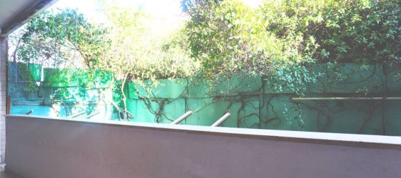 Квартира с 2 спальнями в Рим, Италия № 153710 20