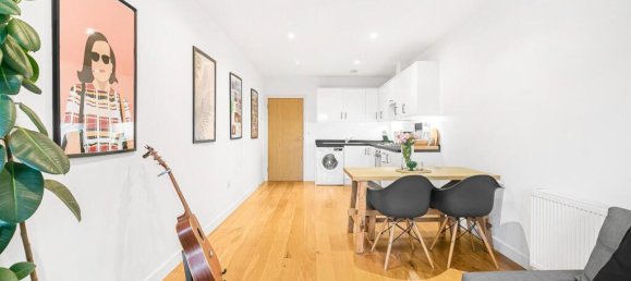 1 bedroom Apartment in London, United Kingdom No. 12436 10