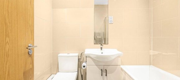 1 bedroom Apartment in London, United Kingdom No. 12436 14