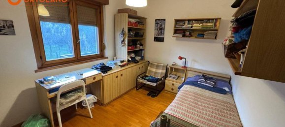 4-salle Appartement à Gorizia, Italy No. 34877 7