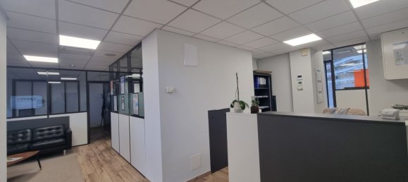183m² Commercial property in Nancy, France No. 157461 3