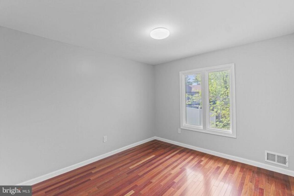 3 Schlafzimmer Haus in Brookeville, USA, Nr. 395155