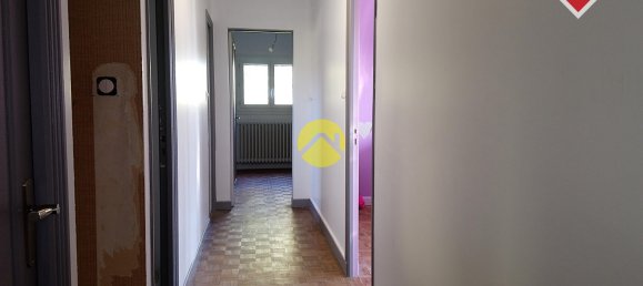 5 Schlafzimmer Haus in Saint-Amand-Montrond, France, Nr. 230429 5