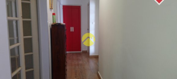 5 Schlafzimmer Haus in Saint-Amand-Montrond, France, Nr. 230429 9