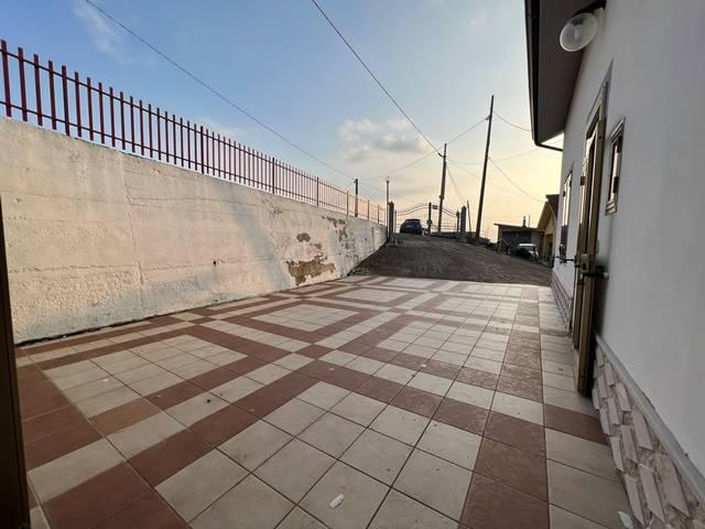 6 rooms House in Ariano Irpino, Italy No. 111240