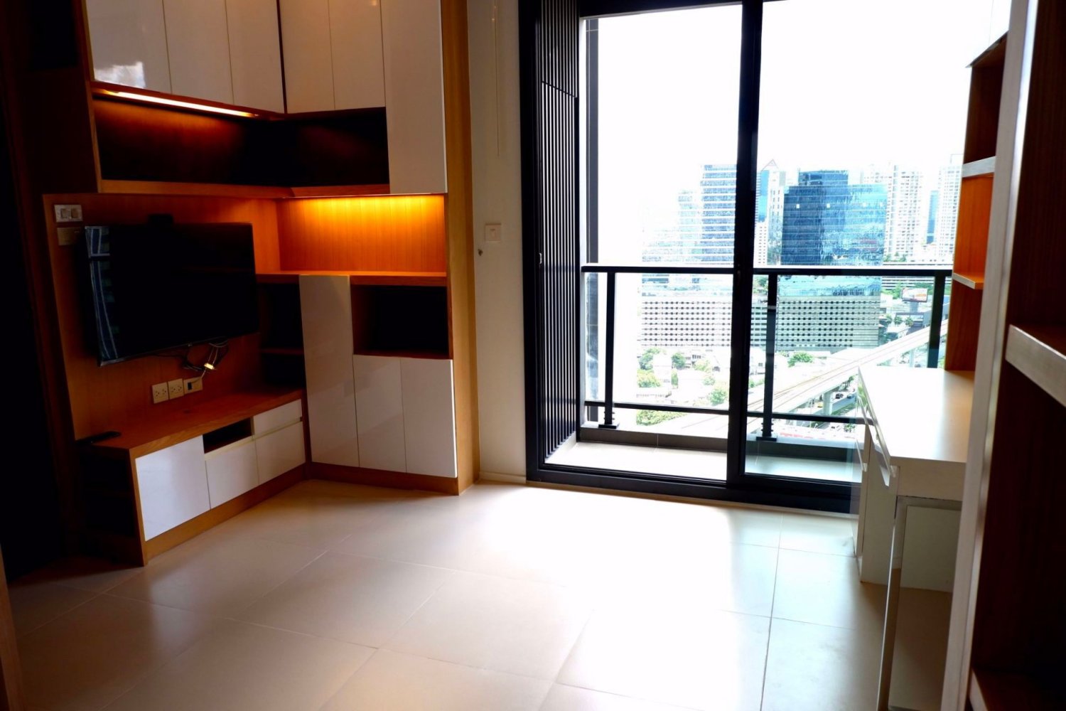 1 bedroom Condo in Chatuchak, Thailand No. 9909