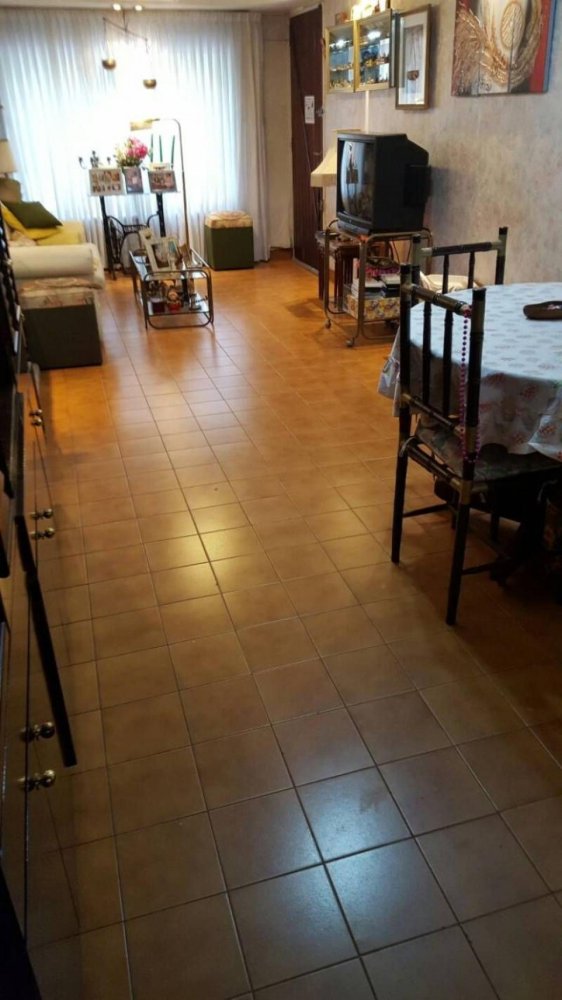 5 bedrooms House in Buenos Aires, Argentina No. 77760