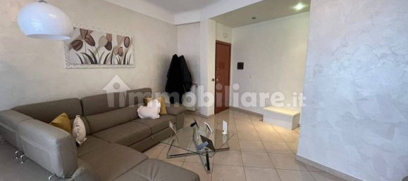 3 bedrooms Apartment in Bari, Italy No. 33872 7
