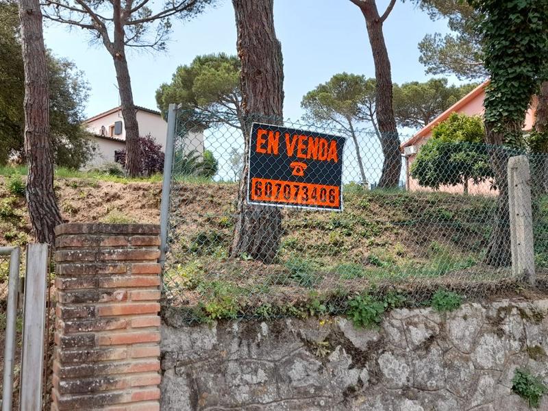 1020m² Land in Barcelona, Spain No. 184514