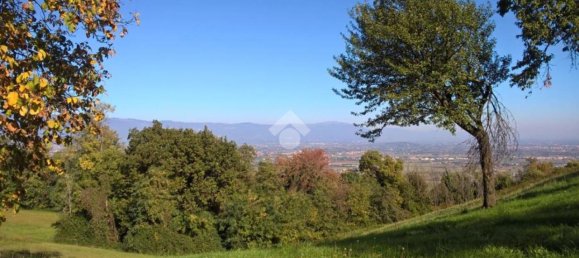 1200m² Land in Isola Vicentina, Italy No. 175705 3