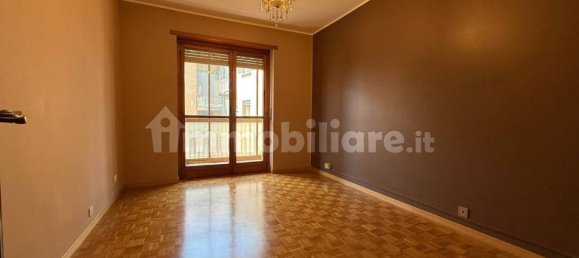 2 bedrooms Apartment in Turin, Italy No. 266043 13