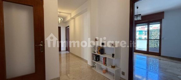 2 bedrooms Apartment in Turin, Italy No. 266043 19