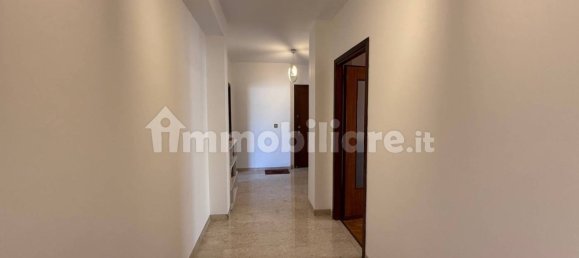 2 bedrooms Apartment in Turin, Italy No. 266043 11
