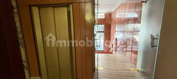 2 bedrooms Apartment in Turin, Italy No. 266043 20