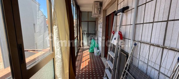 2 bedrooms Apartment in Turin, Italy No. 266043 4