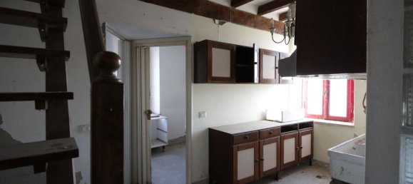 6-Zimmer Haus in Borgonovo Val Tidone, Italy, Nr. 87757 11